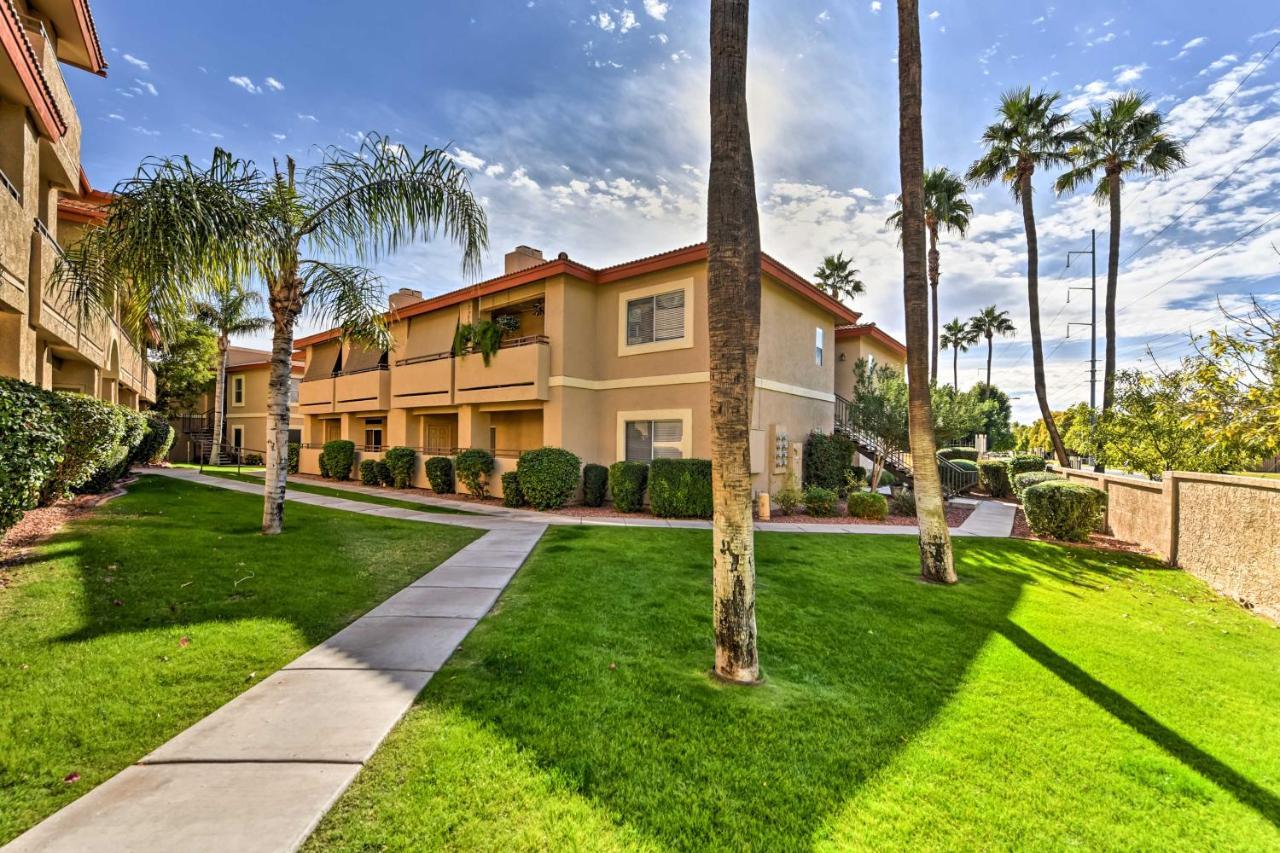 Phoenix Condo With Balcony And Spa - 14 Mi To Downtown Exterior photo